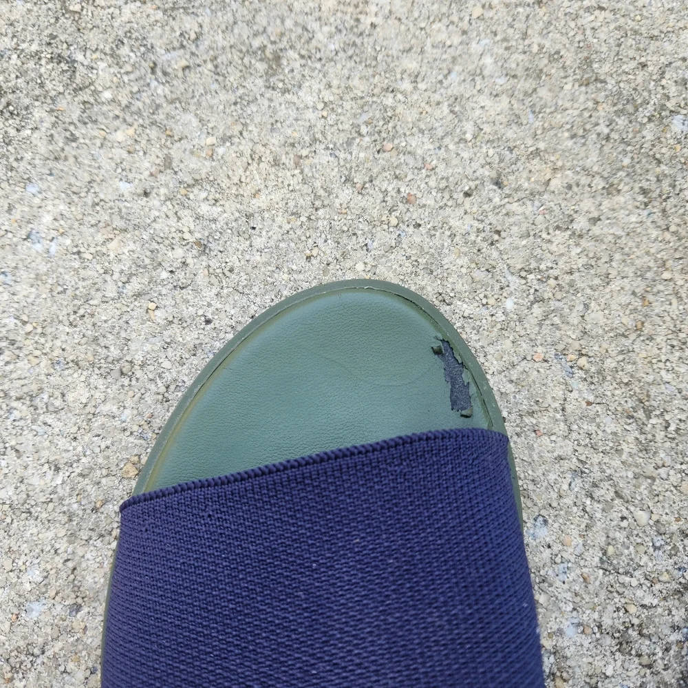 Rothy's The slide sandals Maritime Navy - see photos - Picture 2 of 3